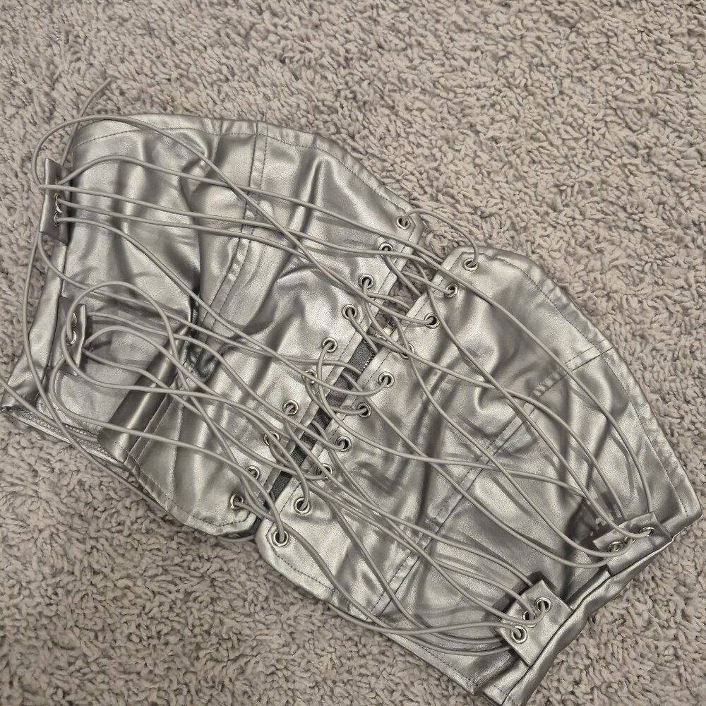 Unique Metallic Top Size Medium